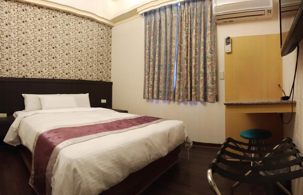 King Town Hotel Luodong Exteriér fotografie