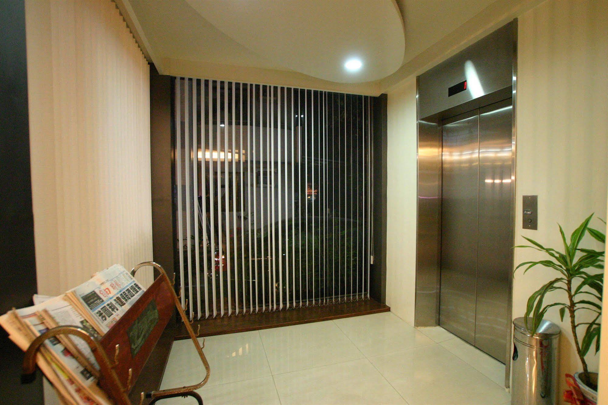 King Town Hotel Luodong Exteriér fotografie