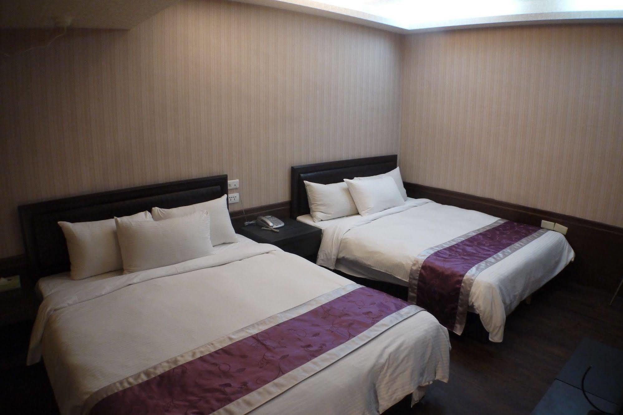 King Town Hotel Luodong Exteriér fotografie